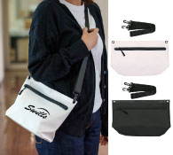 防滴サコッシュ