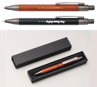 レザー調ボールペン